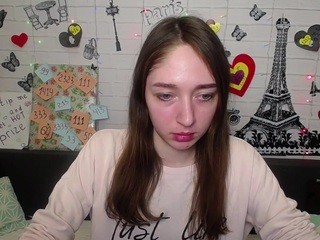 solomiyatecher on cam for live sex chat