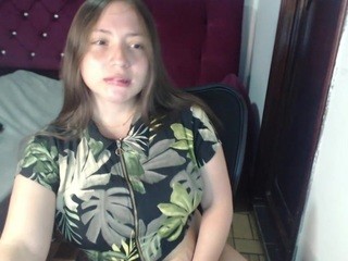 SONIA-MILLER on cam for live i sexy video chat