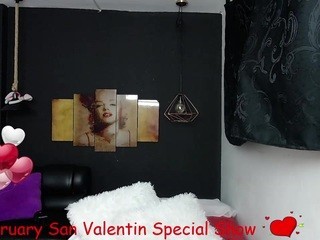Vanessa, ? on cam for live sex chat