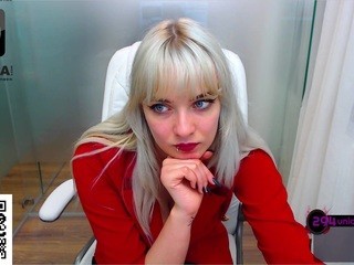 VickySheryll on cam for live sex chat