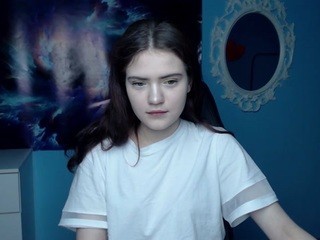 Alissonhale nude on cam – live sex chat