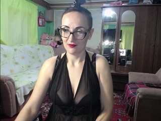 Amazezarina nude on cam – live sex chat