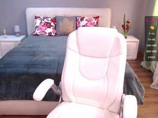 Amber Sin nude on cam – live sex chat