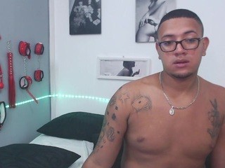Anny and Tom , ❤ on cam for live sex chat