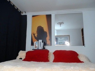 apotheosiss on cam for live sex chat