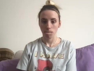 AspenRomanoff nude on cam – live sex chat