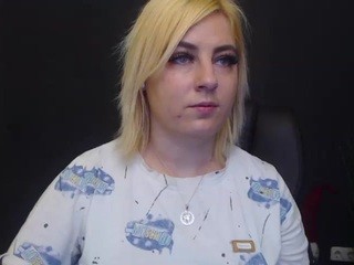 Blueeangel nude on cam – live sex chat