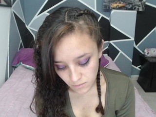 Dvill-giirl nude on cam – live sex chat