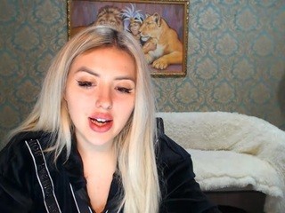 ❤, ️❤️misskiten❤️❤️ on cam for live sex chat