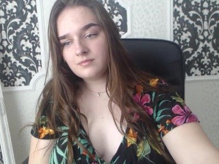 Gloriacastro nude on cam – live sex chat