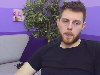 Holdencox nude on cam – live sex chat