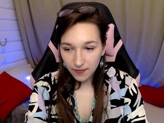 Honeydivine nude on cam – live sex chat