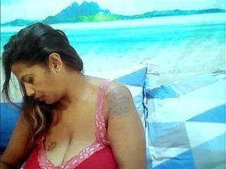 Indianapple nude on cam – live sex chat