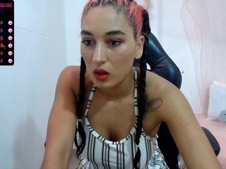 Kloe-roldan nude on cam – live sex chat