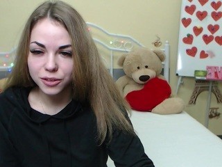 kyliewow on cam for live sex chat