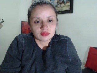 lamadamekinky on cam for live sex chat