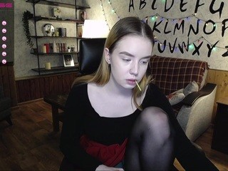 Magnoliamack nude on cam – live sex chat