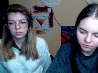 Mammiyummy nude on cam – live sex chat