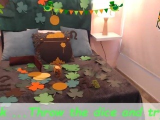 Miajenkins nude on cam – live sex chat