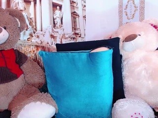 Milu nude on cam – live sex chat