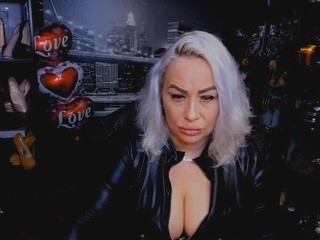 MissEva nude on cam – live sex chat