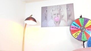 MissNiley nude on cam – live sex chat