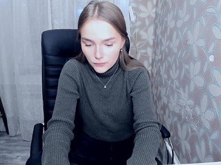 Monica nude on cam – live sex chat