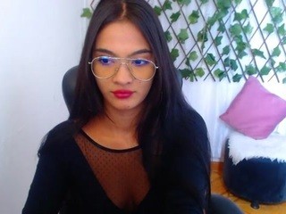 natyferrer on cam for live sex chat