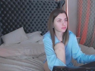 PolinaPorter nude on cam – live sex chat