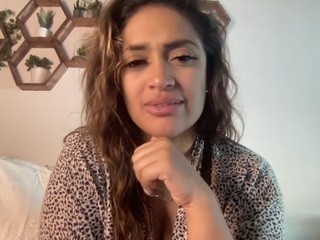 Pumma Santiago nude on cam – live sex chat