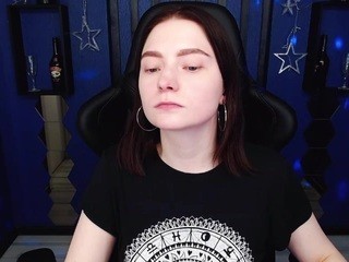 Rebeccaviet nude on cam – live sex chat