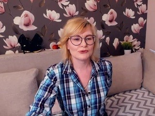 Sabrinamacmarren nude on cam – live sex chat