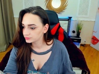 sandraromain on cam for live sex chat