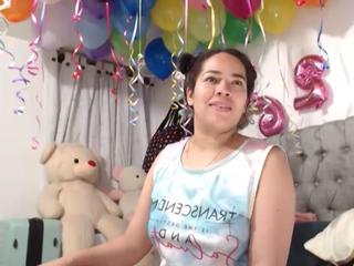 Shantallkyroga on cam for live sex chat