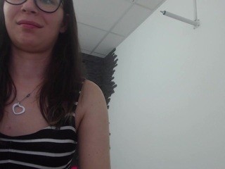 Whiteyris nude on cam – live sex chat