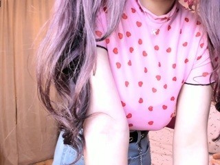 Yummi nude on cam – live sex chat