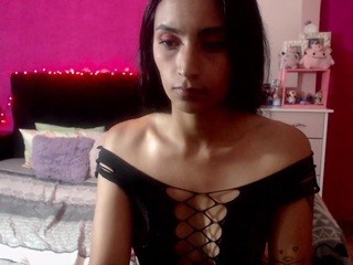 Danimoonstar nude on cam – live sex chat