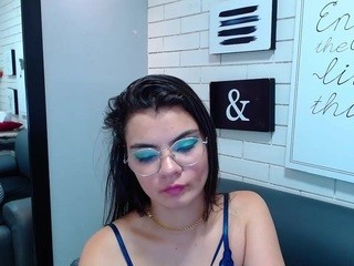 Karolynejordan nude on cam – live sex chat