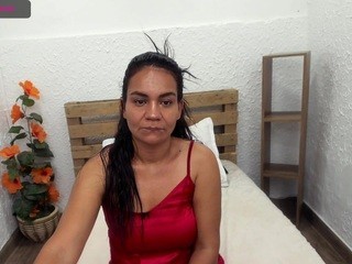 Laia Anderson nude on cam – live sex chat