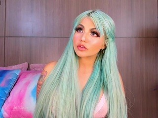 Lucyhills01 nude on cam – live sex chat