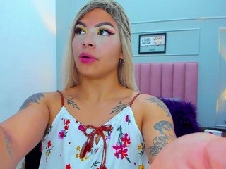 Merliaa nude on cam – live sex chat