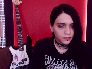 Ryanmils nude on cam – live sex chat