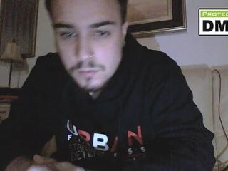 Tyler nude on cam – live sex chat