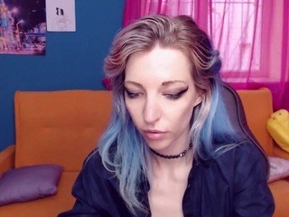 Adeliadaa nude on cam – live sex chat