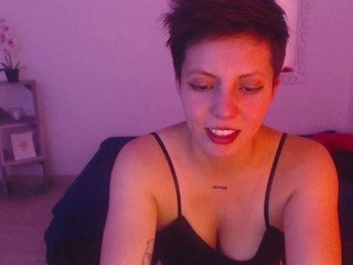 Camila-chain nude on cam – live sex chat