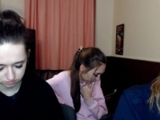 Crystaljoy nude on cam – live sex chat