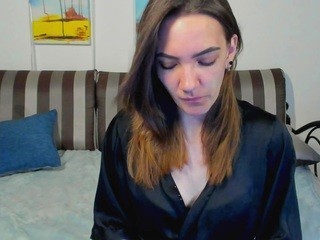 Emi-fox nude on cam – live sex chat