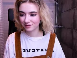 Iris-ice nude on cam – live sex chat