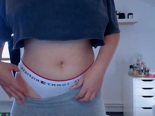 Kylie, ? nude on cam – live sex chat