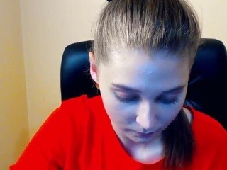 Kyliestunn nude on cam – live sex chat